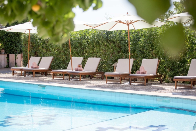 Imagen de la piscina del Finca Rústica Agroturismo Es Quatre Cantons. Foto 6