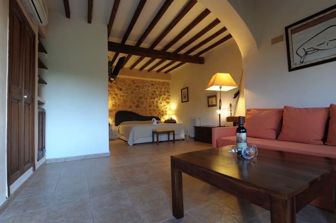 Imagen de los interiores del Finca Rústica Agroturismo Son Pons. Foto 9