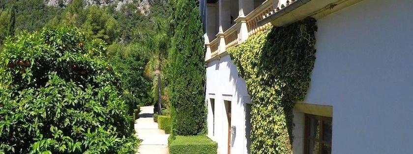 Imagen de los exteriores del Finca Rústica Alfabia Nou Agroturismo. Foto 13