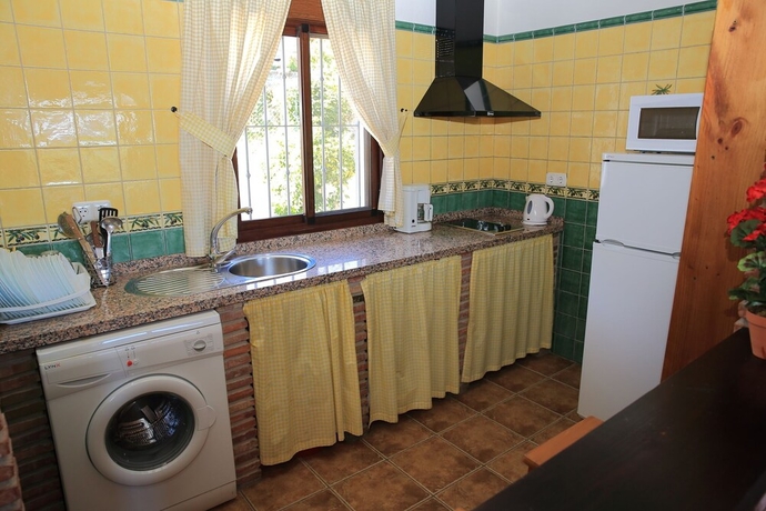 Imagen general del Finca Rústica Alojamientos Huetor. Foto 3