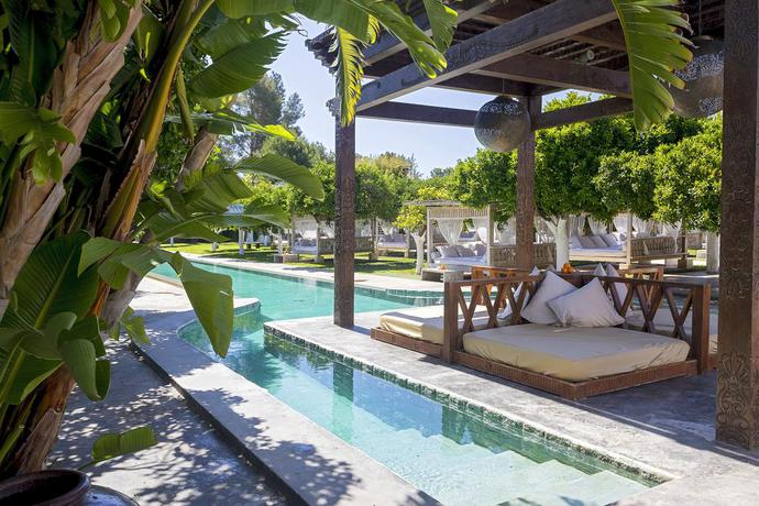 Imagen de la piscina del Finca Rústica Atzaró. Foto 16