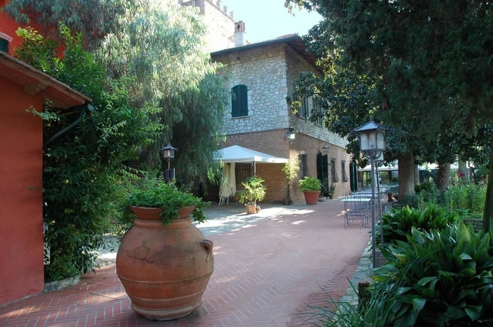 Imagen general del Finca Rústica Borgo Degli Aranci. Foto 2