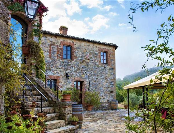 Imagen de los exteriores del Finca Rústica Borgo Livernano. Foto 10