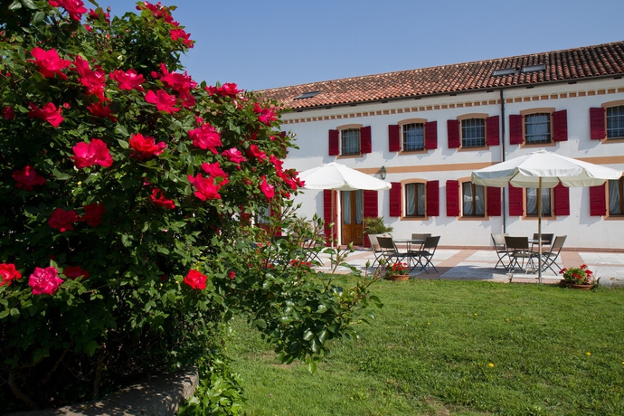 Imagen de los exteriores del Finca Rústica Ca' Tessera Park Resort Venice Airport. Foto 8