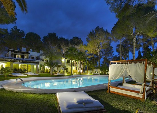 Imagen de la piscina del Finca Rústica Can Talaias. Foto 4