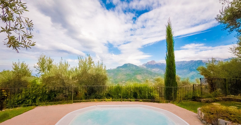 Imagen de los exteriores del Finca Rústica Ca's Xorc - A Country Hideaway - Adults Only. Foto 14