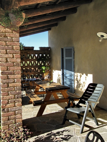 Imagen de los exteriores del Finca Rústica Cascina Ponchietta. Foto 5