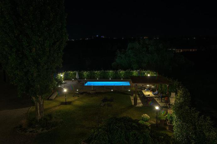 Imagen de los exteriores del Finca Rústica Cascina Rocca - Guest House. Foto 12