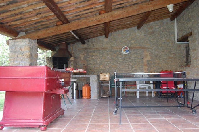 Imagen general del Finca Rústica Complex Rural Can Caubet. Foto 2