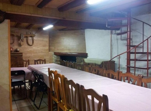 Imagen del bar/restaurante del Finca Rústica Complex Rural Can Caubet. Foto 4