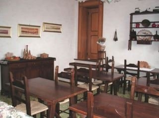 Imagen del bar/restaurante del Finca Rústica Domu e Luna. Foto 4