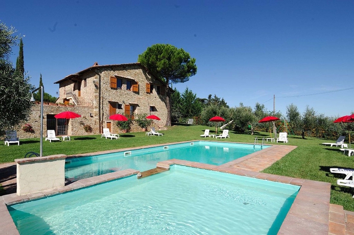 Imagen de la piscina del Finca Rústica Fattoria Querceto. Foto 11