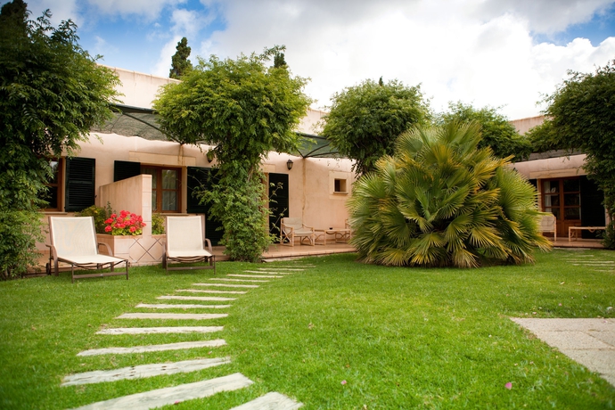 Imagen de los exteriores del Finca Rústica Finca Son Roig By Valentin. Foto 13