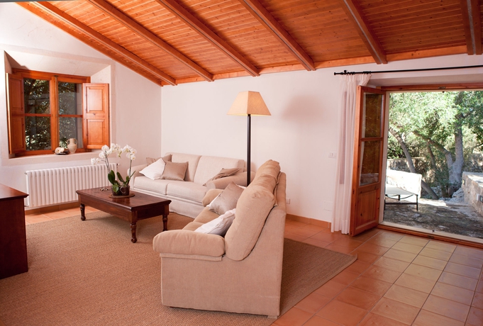 Imagen de los interiores del Finca Rústica Finca Son Roig By Valentin. Foto 16