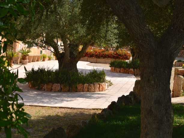 Imagen de los exteriores del Finca Rústica Finca Son Sala. Foto 15