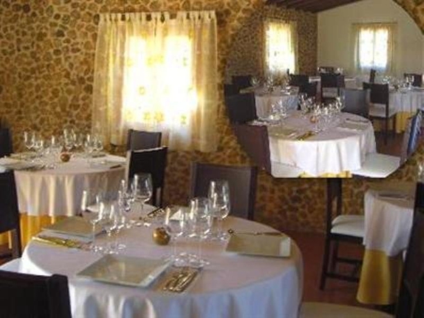 Imagen del bar/restaurante del Finca Rústica Finca son Olive. Foto 3