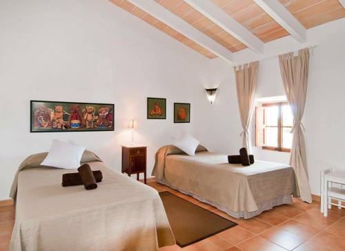 Imagen de la habitación del Finca Rústica Fincahotel Son Pou. Foto 5