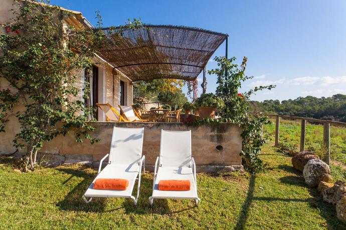 Imagen general del Finca Rústica Hotel Agroturismo Possessi&oacute; Binicomprat. Foto 19