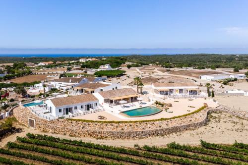 Imagen general del Finca Rústica Llucasaldent Gran Menorca - Adults only. Foto 2