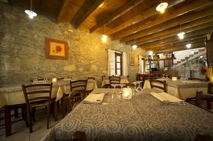 Imagen del bar/restaurante del Finca Rústica Locanda La Rosa. Foto 5