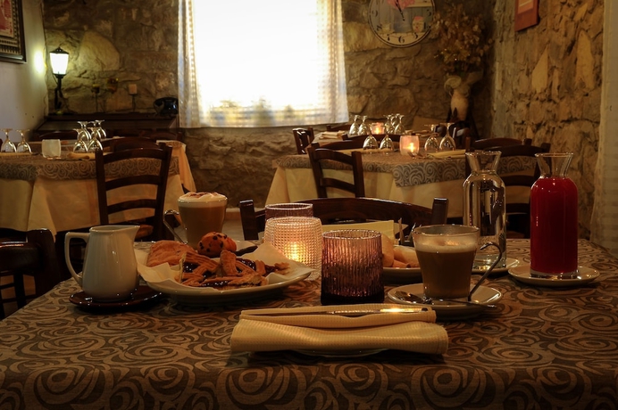 Imagen del bar/restaurante del Finca Rústica Locanda La Rosa. Foto 9