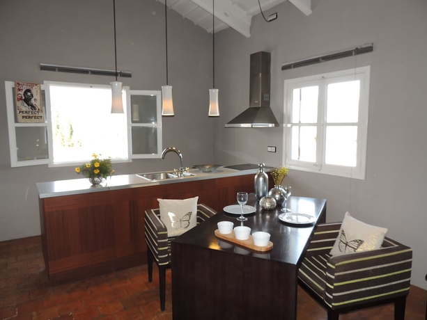 Imagen de la habitación del Finca Rústica Loftotel Canet. Foto 5