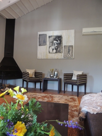 Imagen de la habitación del Finca Rústica Loftotel Canet. Foto 11