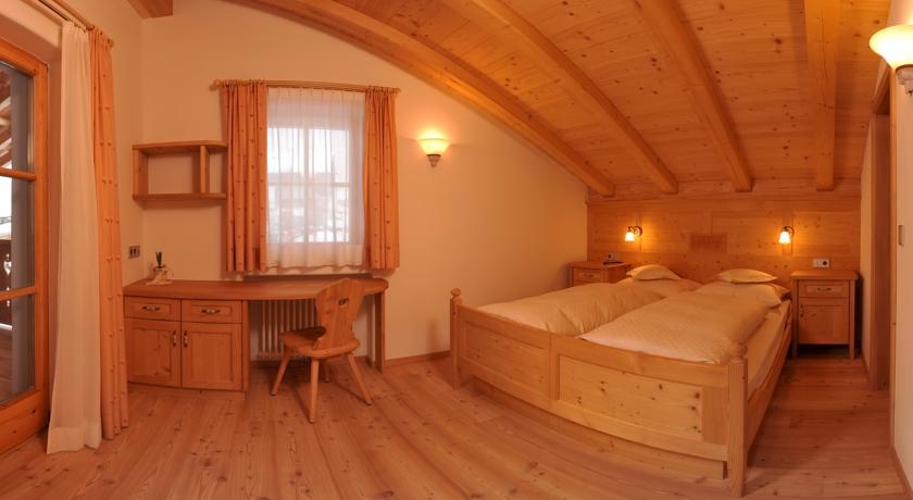 Imagen de la habitación del Finca Rústica Maso Larciunei. Foto 3