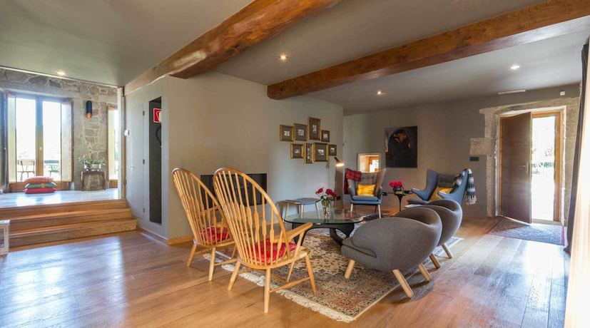 Imagen del bar/restaurante del Finca Rústica Os Lambráns. Foto 2