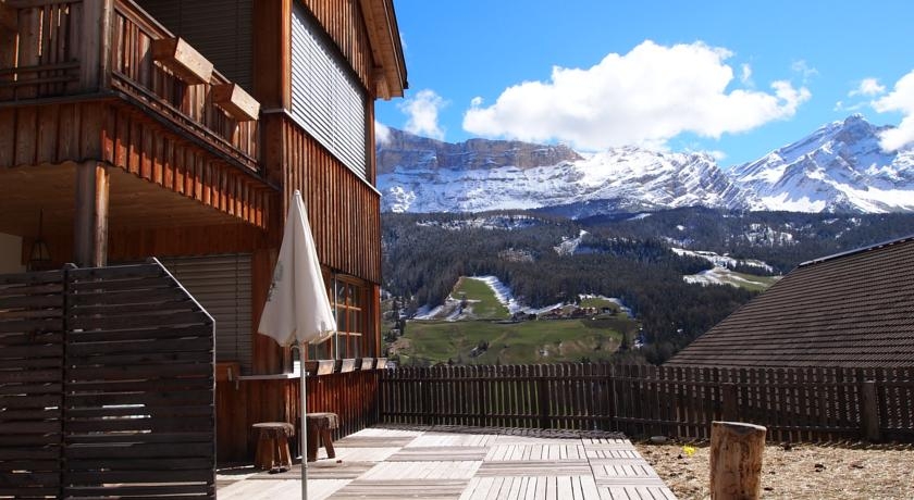 Imagen de los exteriores del Finca Rústica Paracia. Foto 3