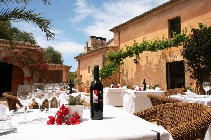 Imagen del bar/restaurante del Finca Rústica Sa Galera Hotel Rural. Foto 3