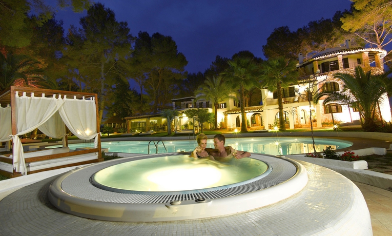 Imagen de la piscina del Finca Rústica Sa Talaia - Adults Only. Foto 15