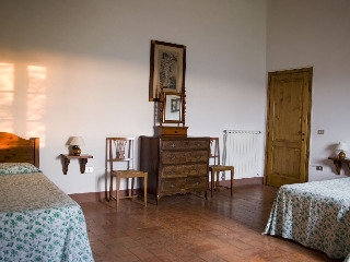 Imagen de los exteriores del Finca Rústica Tenuta Di Colle Alberti Agriturismo. Foto 9