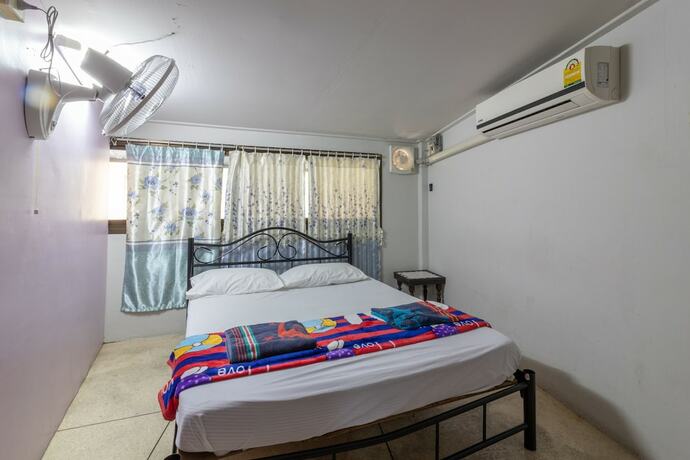 Imagen de la habitación del Hostal 7 Holder Guesthouse. Foto 11