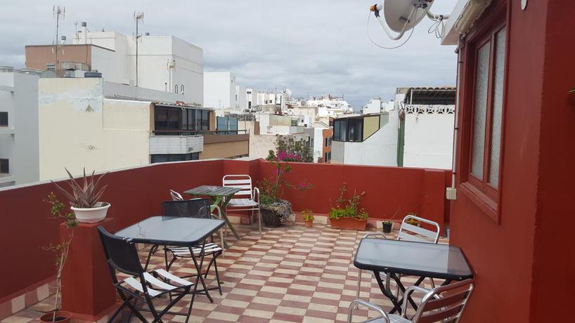 Imagen de los exteriores del Hostal 7 Soles. Foto 6