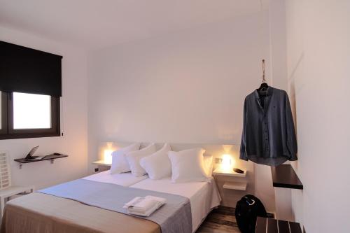 Imagen general del Hostal 8 Rooms Tarifa. Foto 1