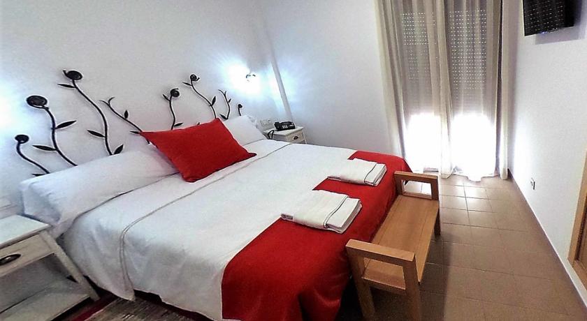 Imagen general del Hostal AQUAFORUM. Foto 5