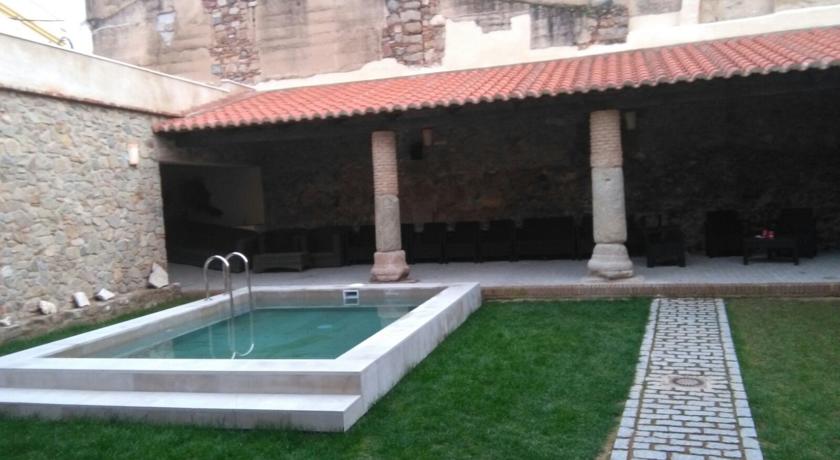 Imagen general del Hostal AQUAFORUM. Foto 10