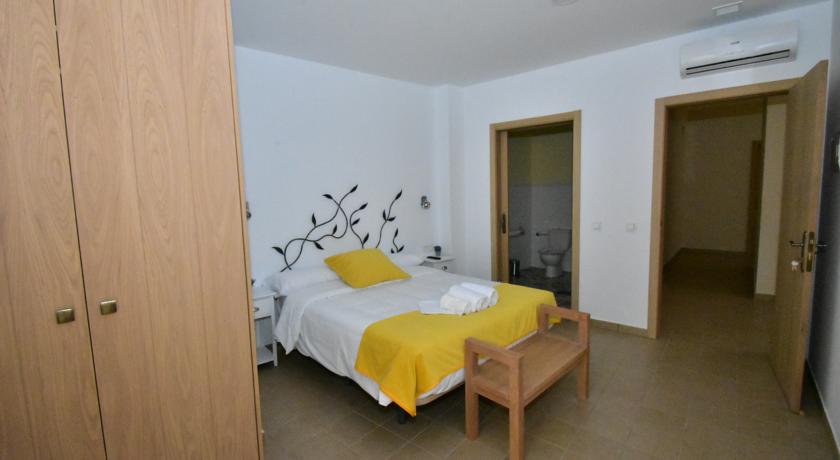 Imagen general del Hostal AQUAFORUM. Foto 14