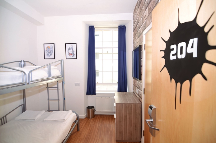 Imagen de la habitación del Hostal Aando Edinburgh City. Foto 6