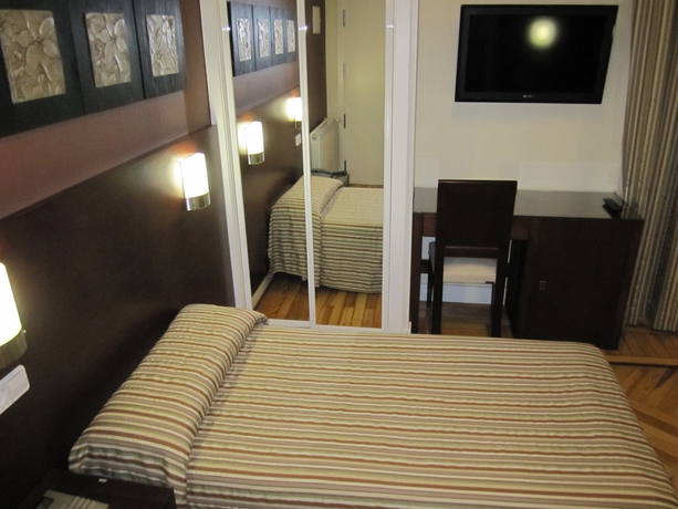Imagen de la habitación del Hostal Abadia Madrid. Foto 2