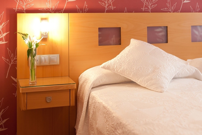 Imagen de la habitación del Hostal Abami Ii. Foto 3