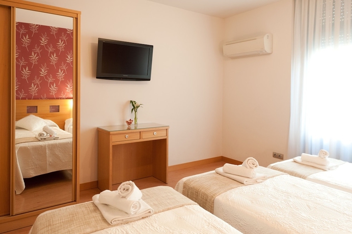 Imagen de la habitación del Hostal Abami Ii. Foto 12