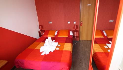 Imagen de la habitación del Hostal Abril. Foto 3