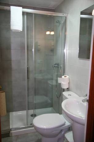 Imagen general del Hostal Acella, Pamplona. Foto 3