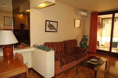 Imagen general del Hostal Acella, Pamplona. Foto 8