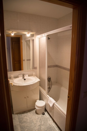 Imagen de la habitación del Hostal Acuario, Gálvez. Foto 16