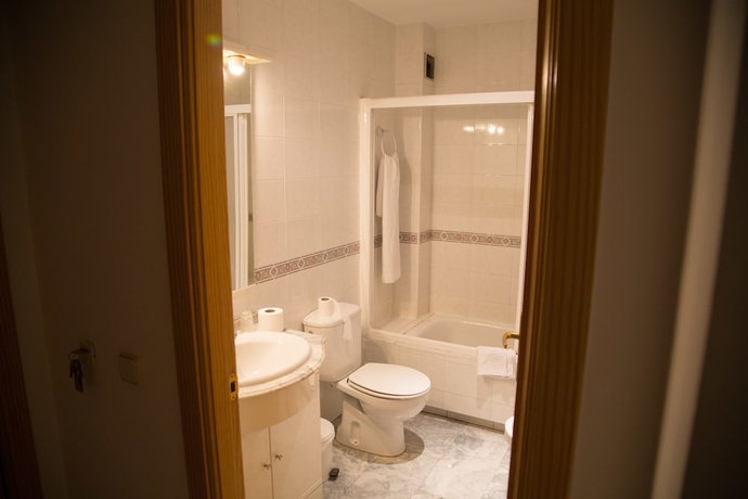 Imagen de la habitación del Hostal Acuario, Gálvez. Foto 18