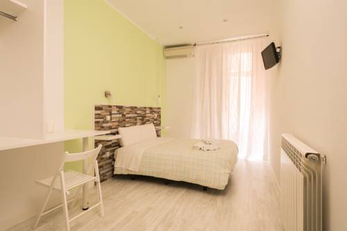Imagen de la habitación del Hostal Adis. Foto 7