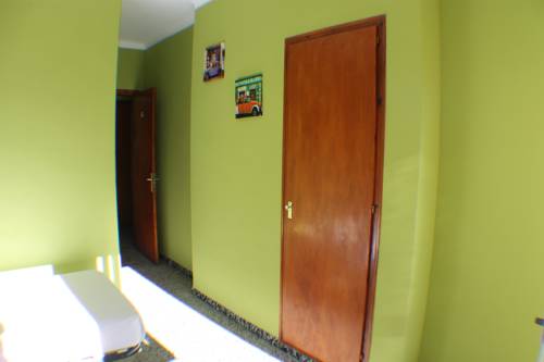 Imagen de la habitación del Hostal Agi Gloria Rooms, Roses. Foto 1